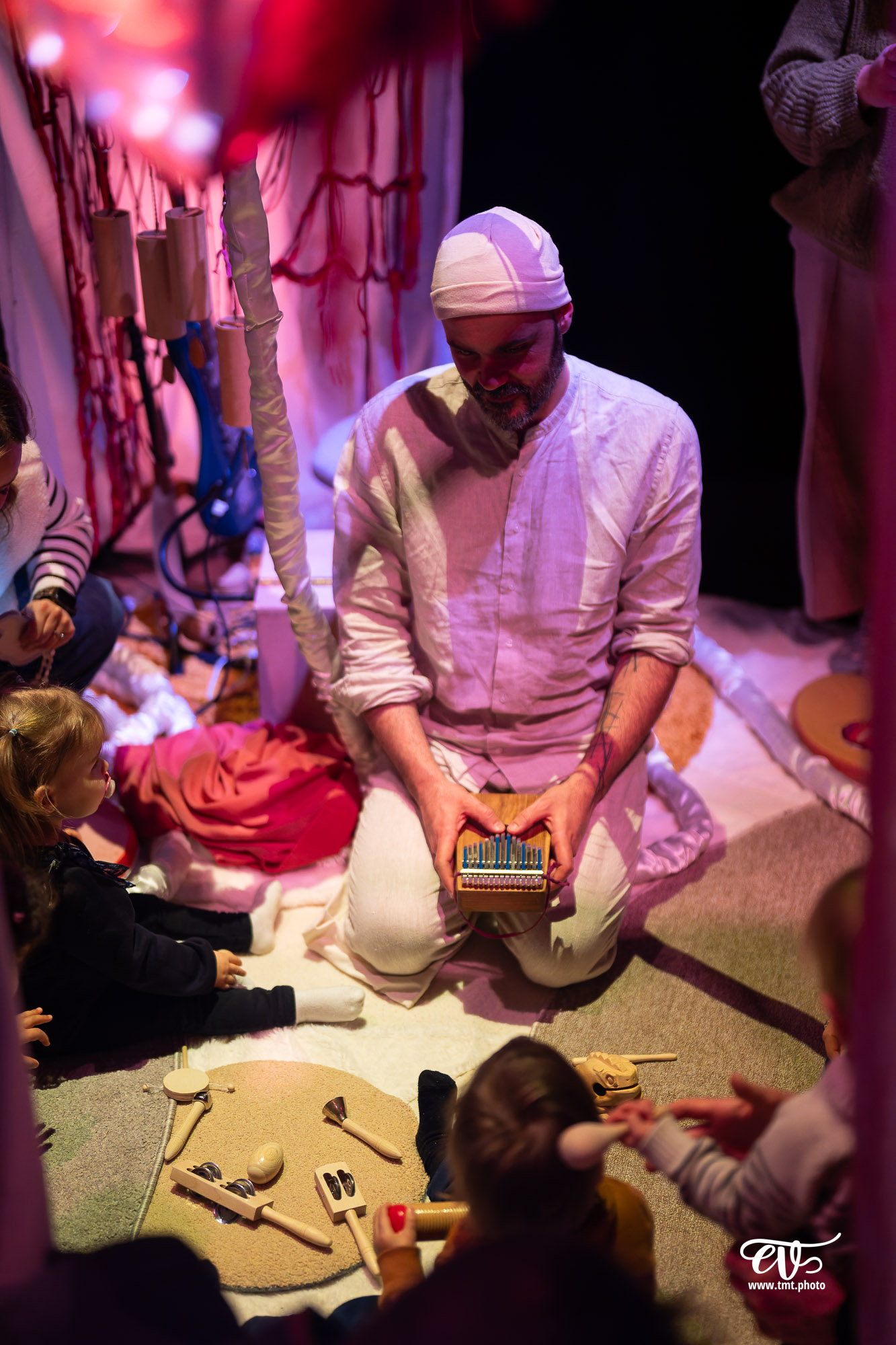 PAR LE COEUR (CIE L'INDOCILE)